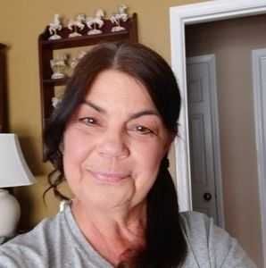 Meet your Posher, Deborah